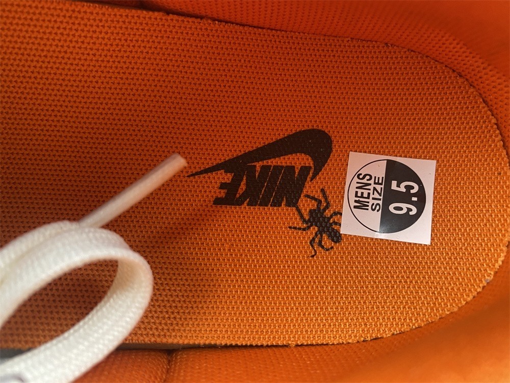 Nike Dunk Low Halloween 2021 DD3357-100