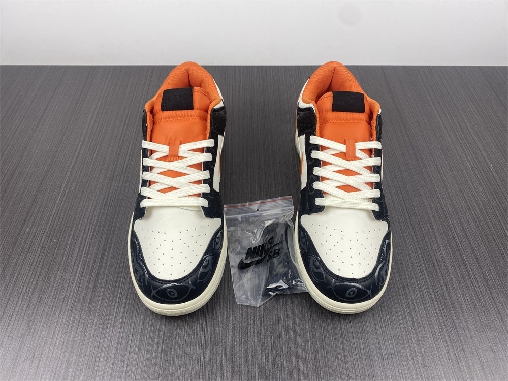 Nike Dunk Low Halloween 2021 DD3357-100