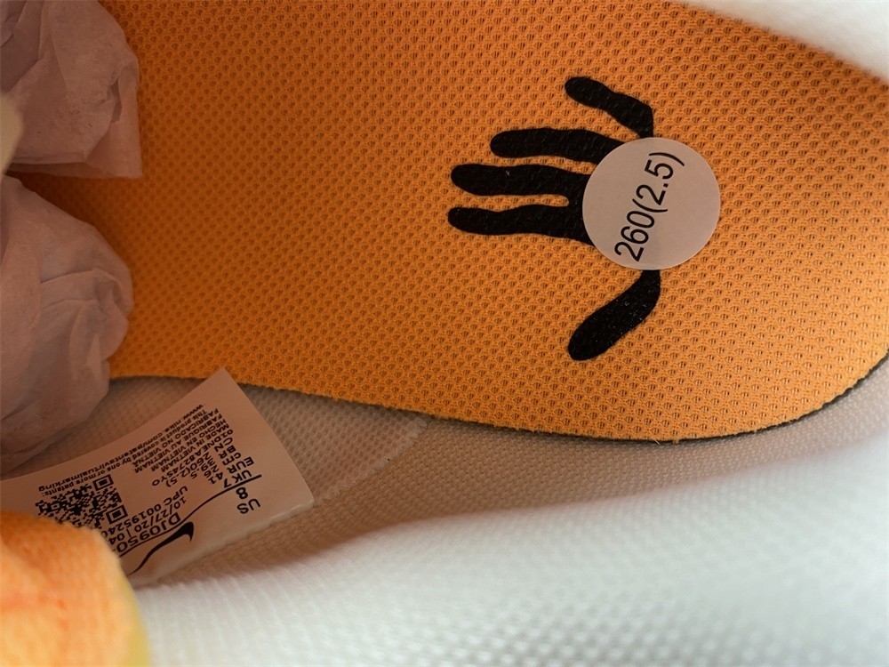 OFF-WHITE x Futura x Nike Dunk Low DJ0950-114