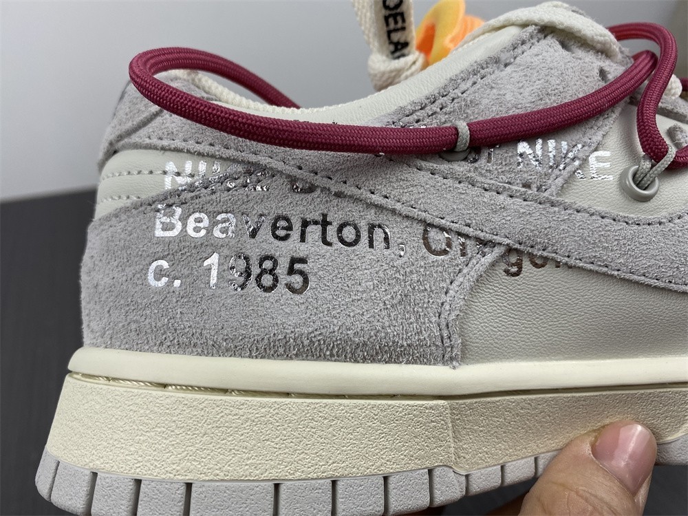 OFF-WHITE x Futura x Nike Dunk Low DJ0950-114