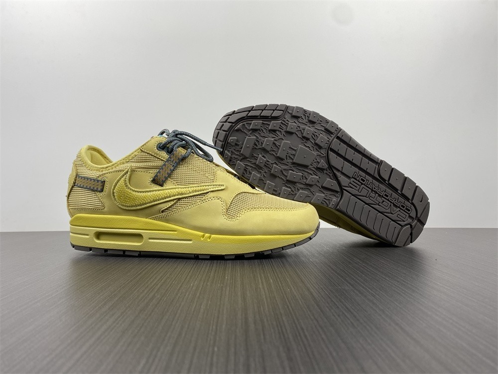 Travis Scott Nike Air Max 1 Wheat DO9392-700
