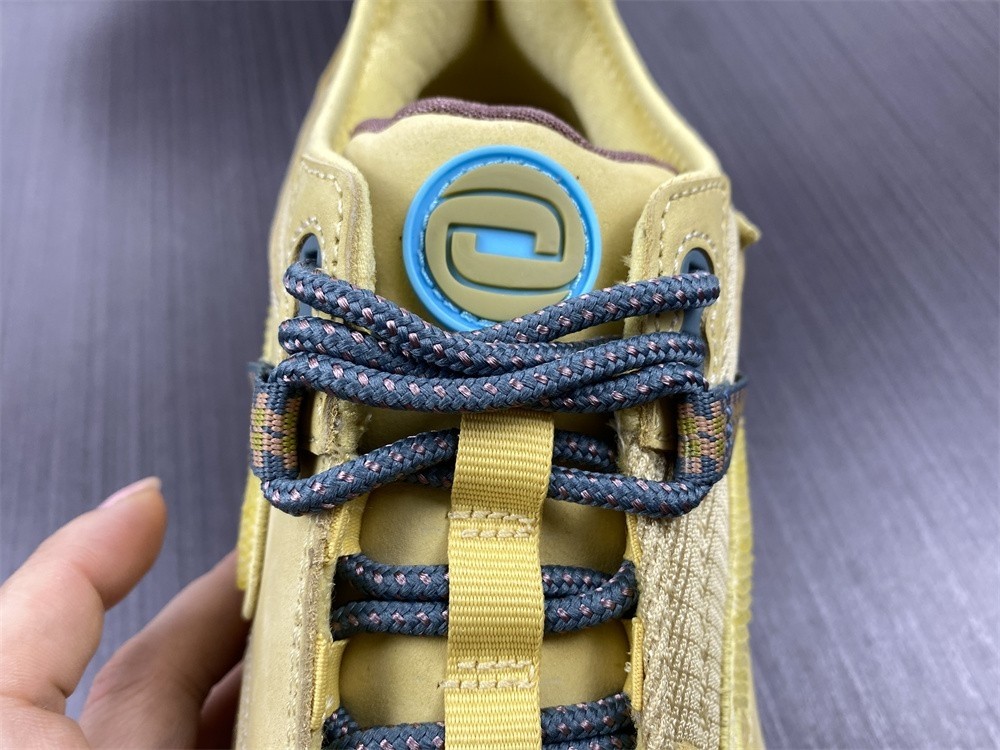 Travis Scott Nike Air Max 1 Wheat DO9392-700