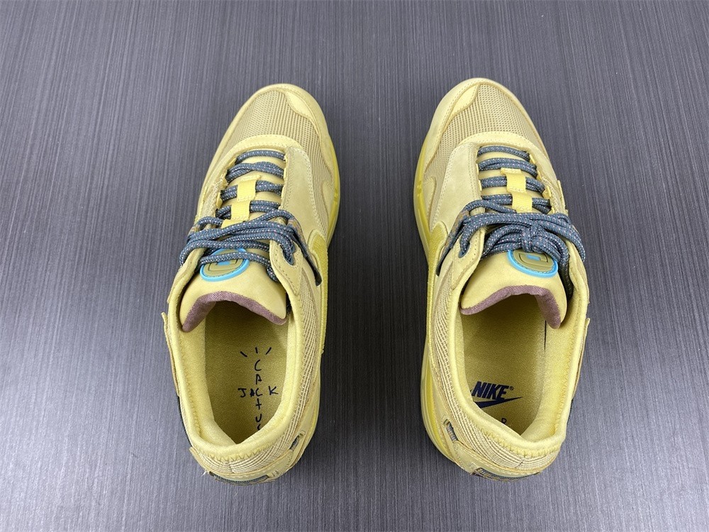 Travis Scott Nike Air Max 1 Wheat DO9392-700