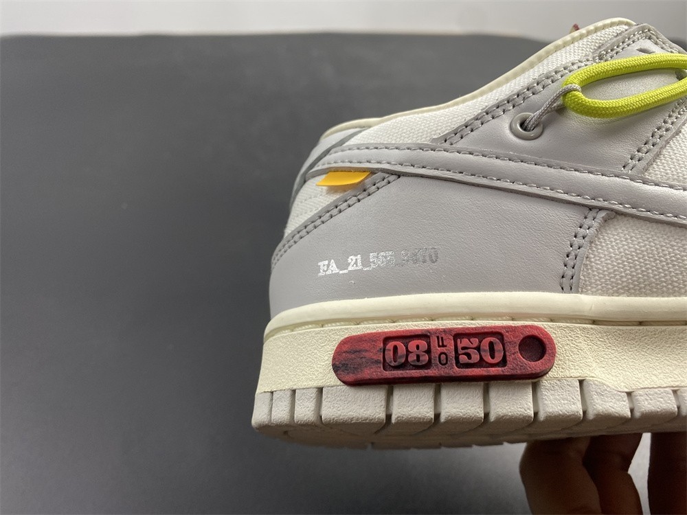 Off-White x Nike SB Dunk Low The 04/50 50/30 DM1602-106