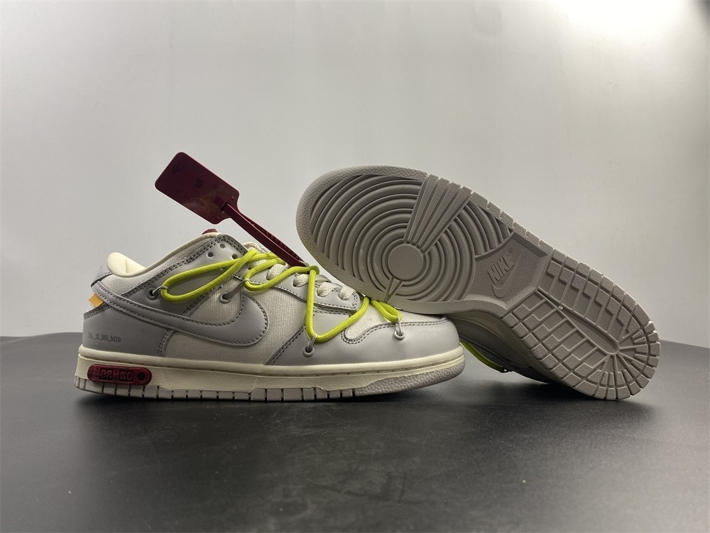 Off-White x Nike SB Dunk Low The 04/50 50/30 DM1602-106