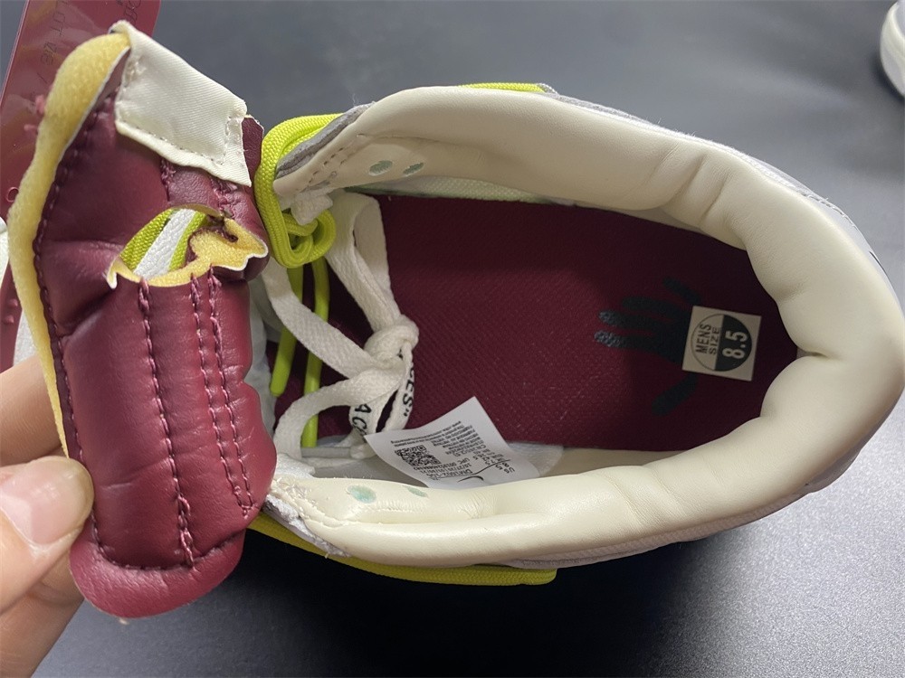 Off-White x Nike SB Dunk Low The 04/50 50/30 DM1602-106