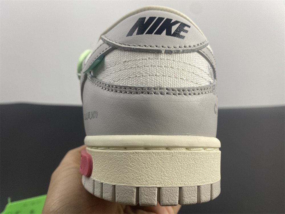 Off-White x Nike Dunk Low DM1602-108