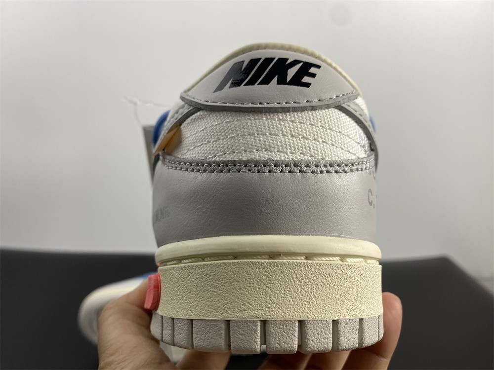 Off-White x Nike Dunk Low DM1602-113
