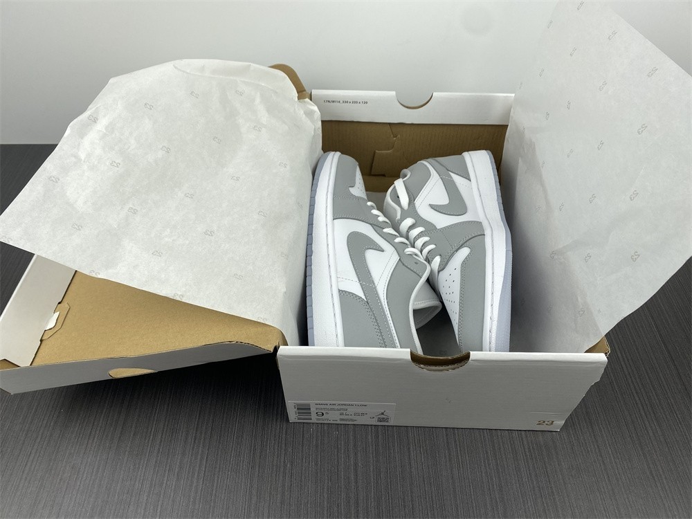 Air Jordan 1 Low Wolf Grey (W) - DC0774-105