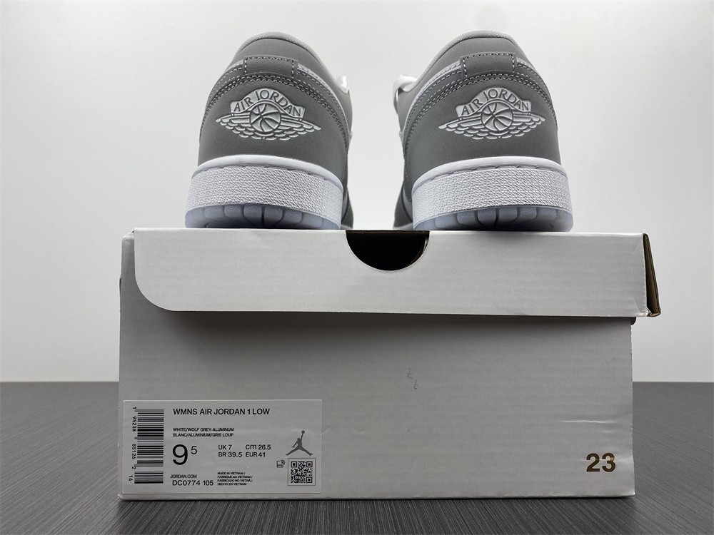 Air Jordan 1 Low Wolf Grey (W) - DC0774-105