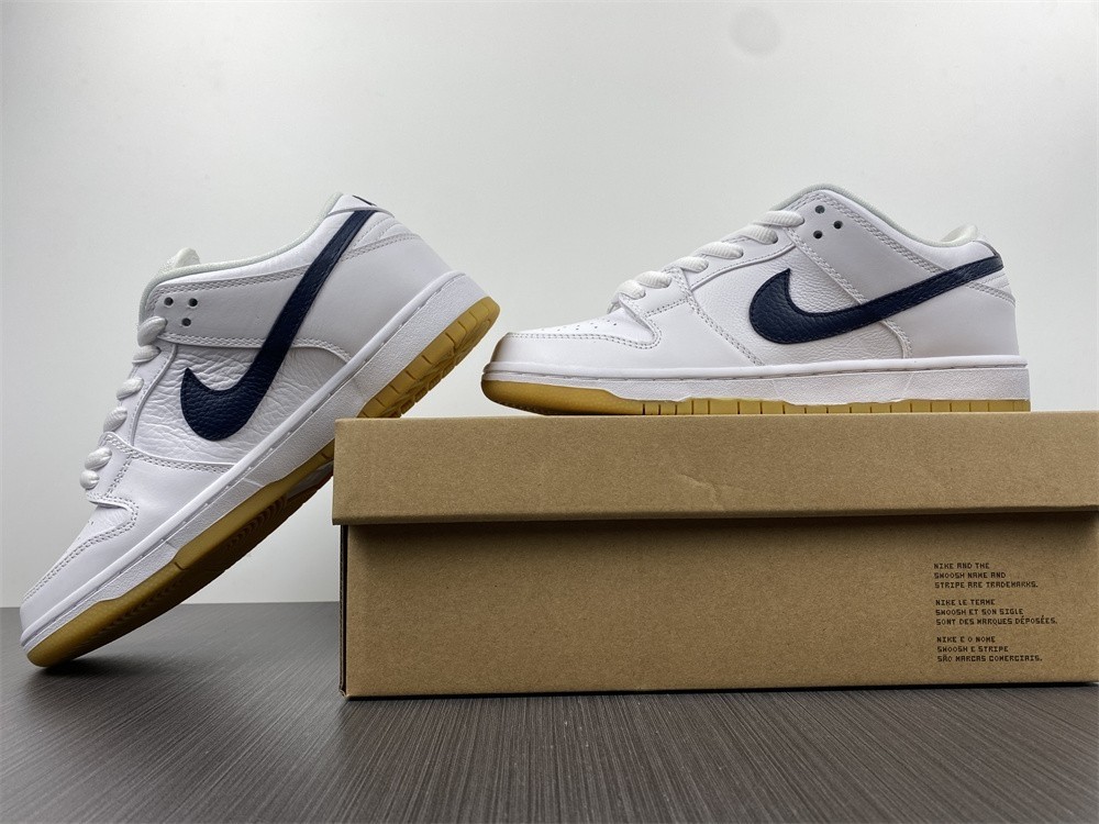 Nike SB Dunk Low “Classic Green” CZ2249-100