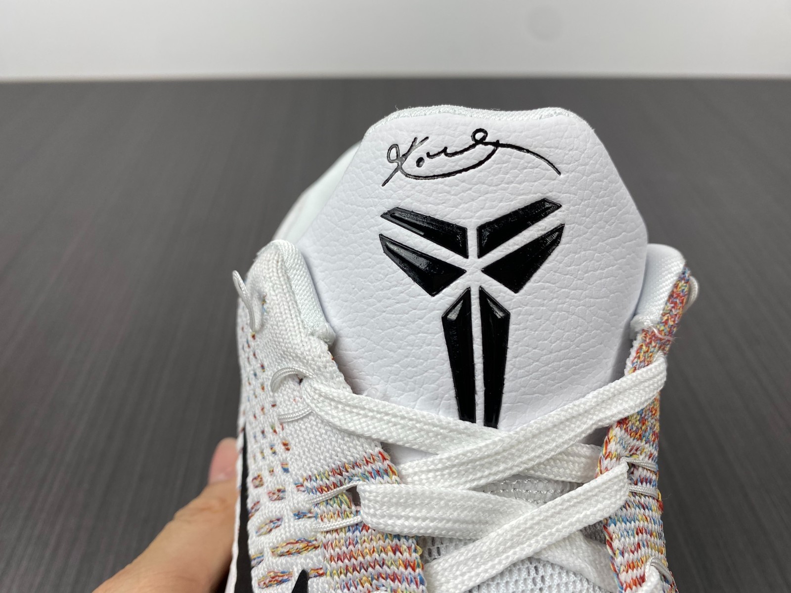 Nike Kobe 9 Premium Htm Color White Black Multi 698595-109