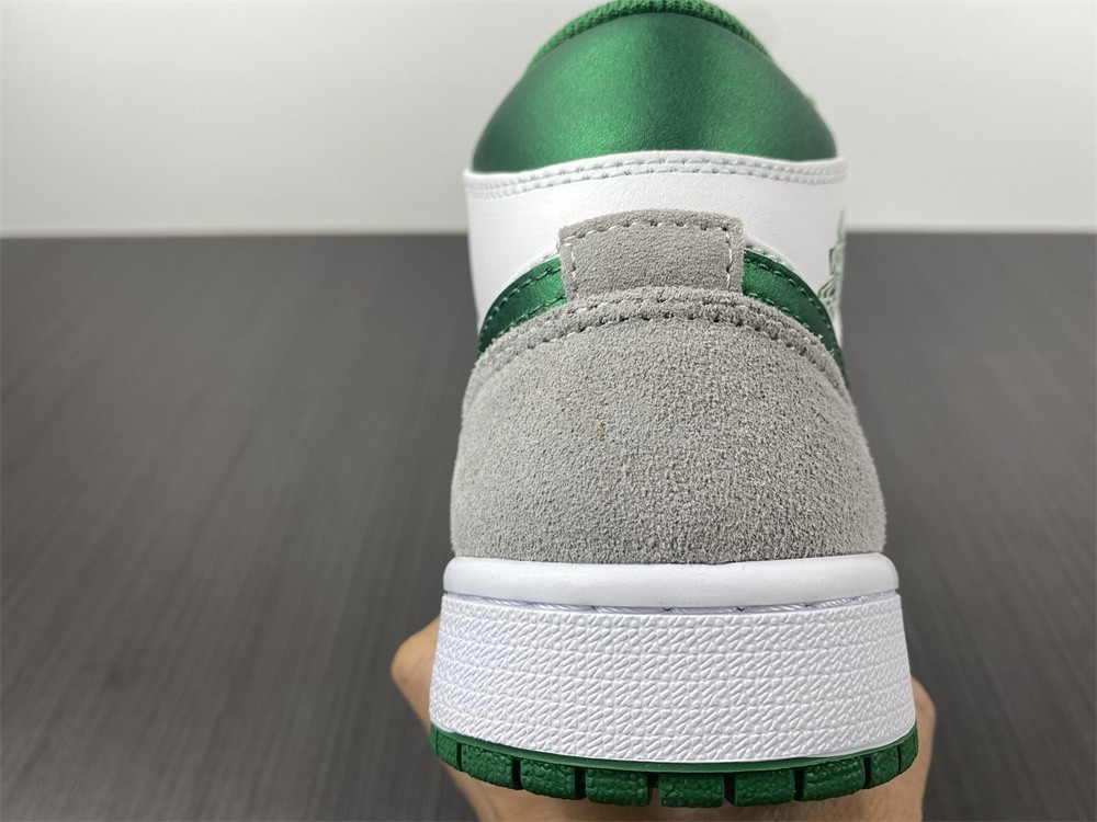 Air Jordan 1 Mid Grey Green - DC7294-103