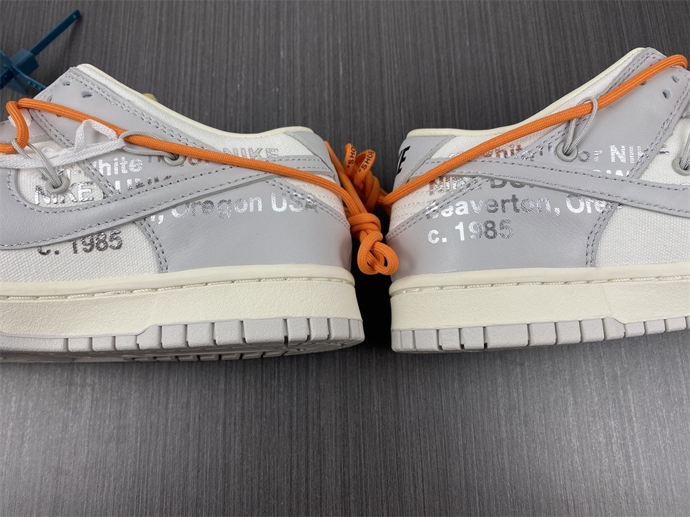 Off-White x Nike Dunk Low "The 50" No.44 DM1602-104