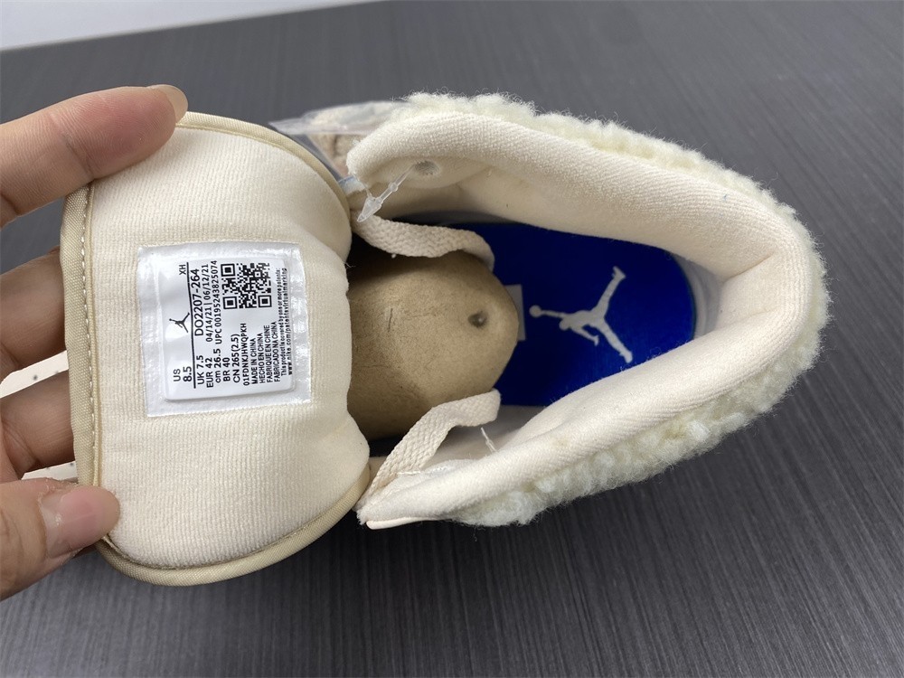 Air Jordan 1 Mid Fleece Pearl White (GS) - DO2207-264