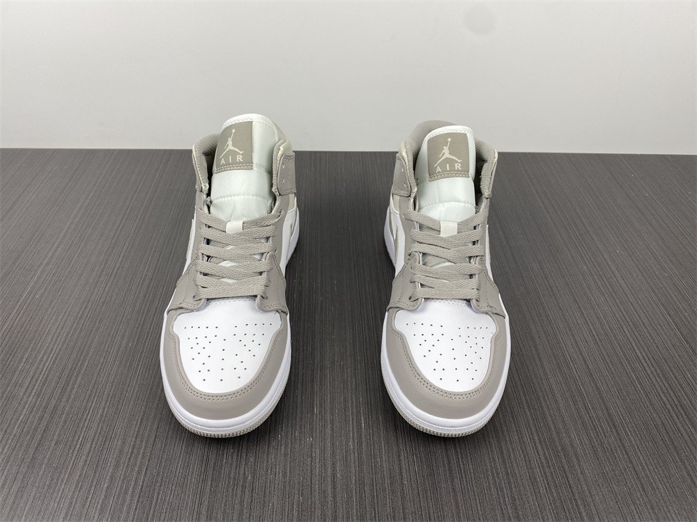 Air Jordan 1 Mid Linen - 554724-082