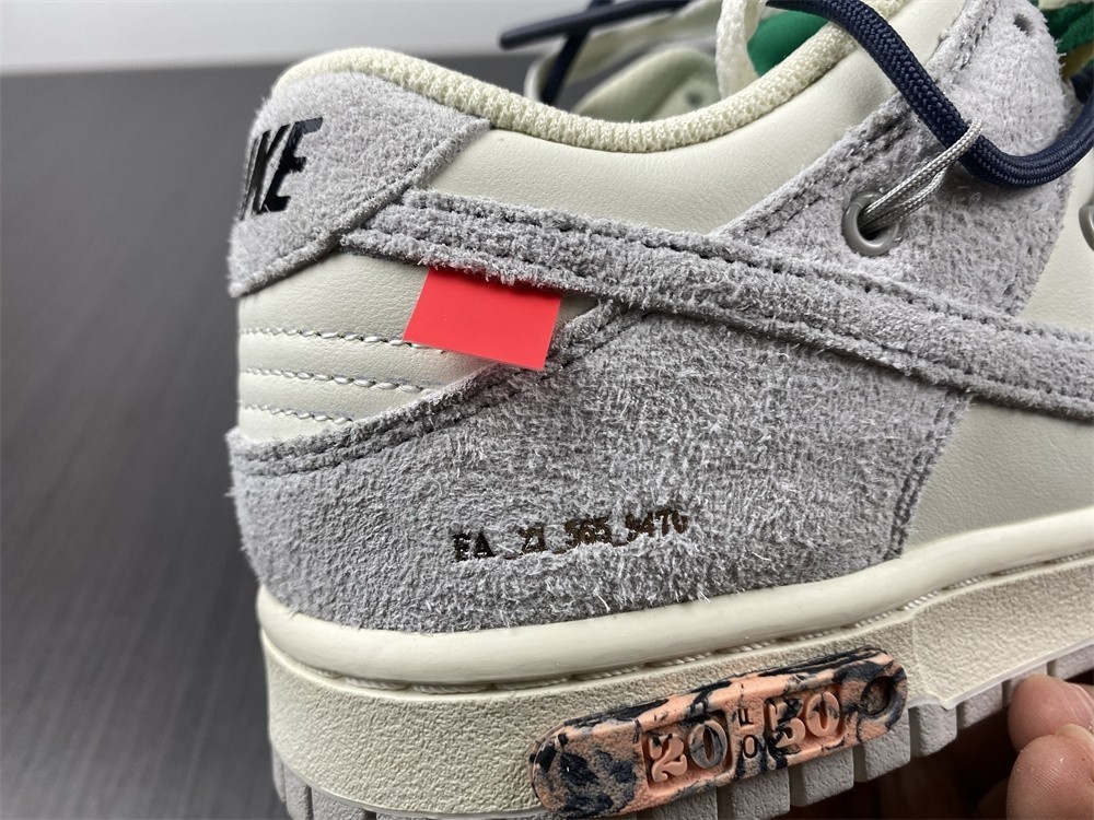 Dunk OFF WHITE x Nike Dunk SB Low The 50 NO.20 DJ0950-115