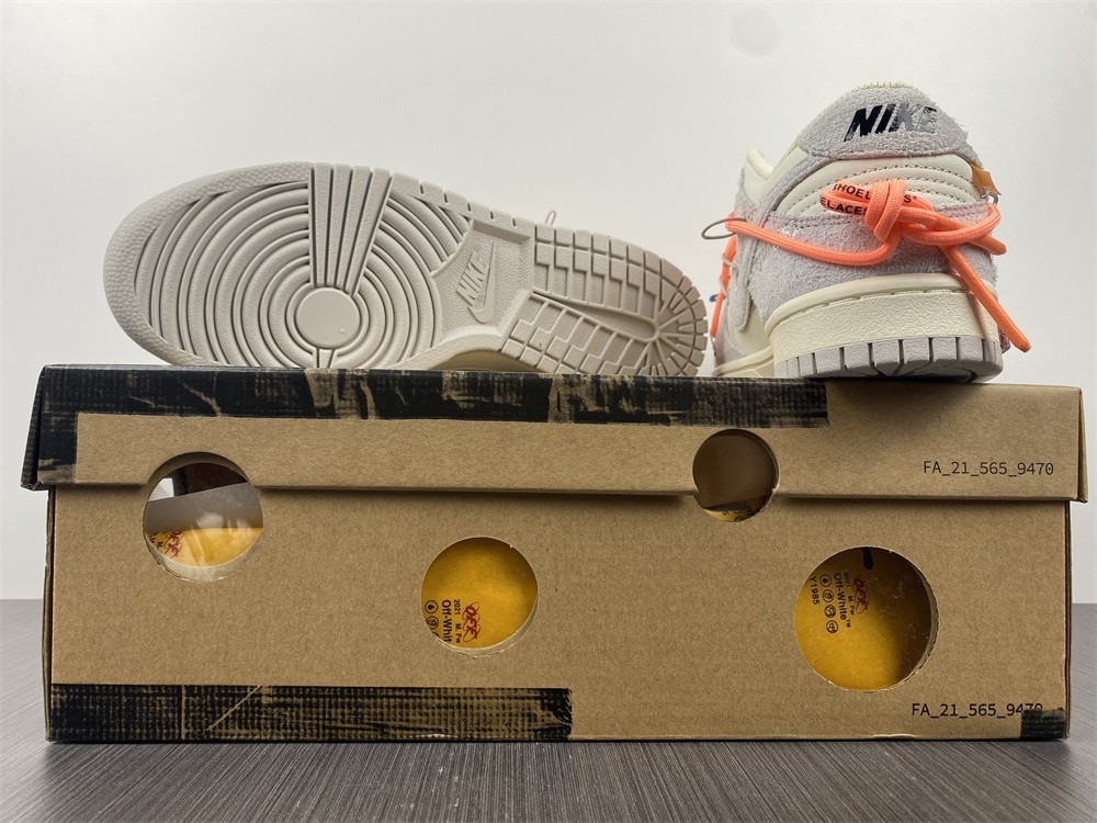 Off-White x Nike Dunk Low "The 50" No.19 DJ0950-119