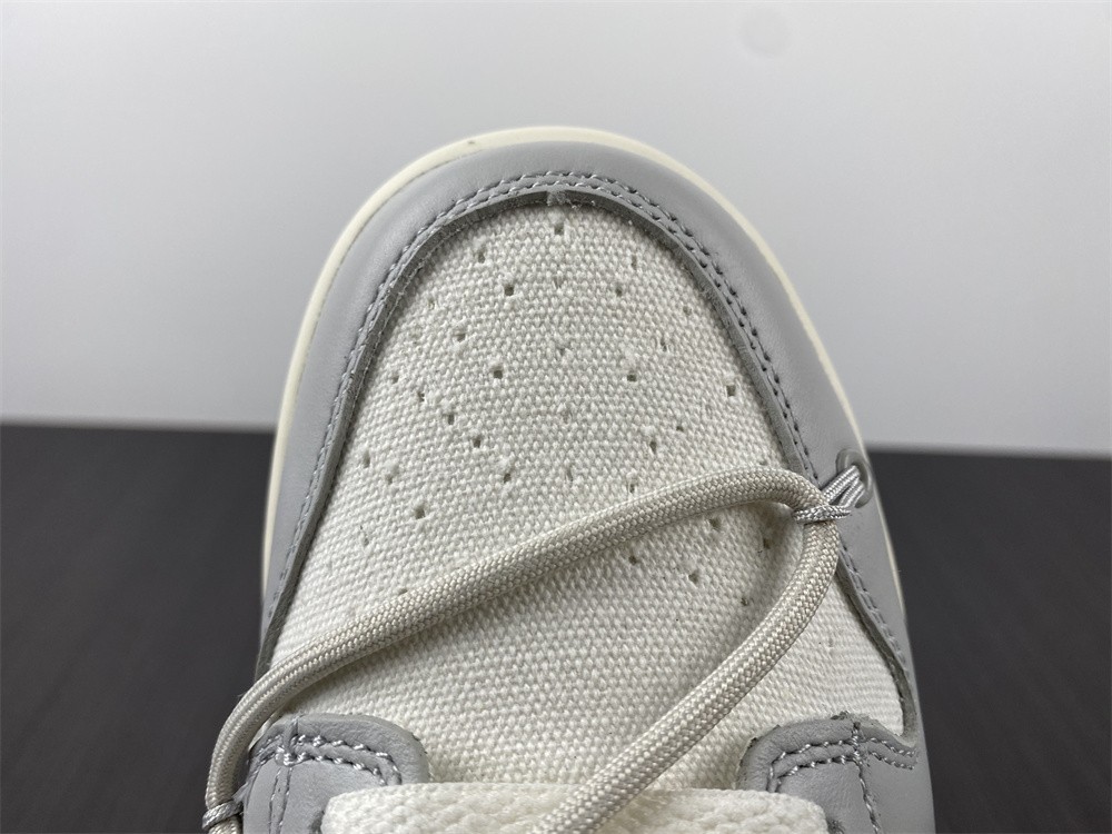 Off-White x Dunk Low