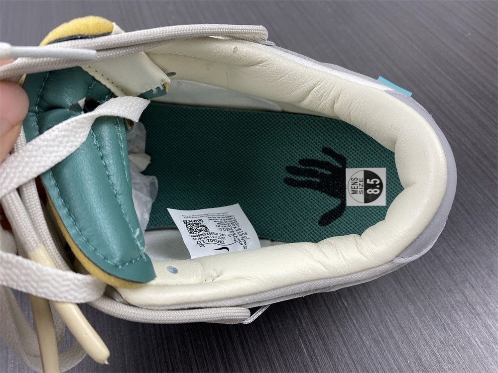 Off-White x Dunk Low