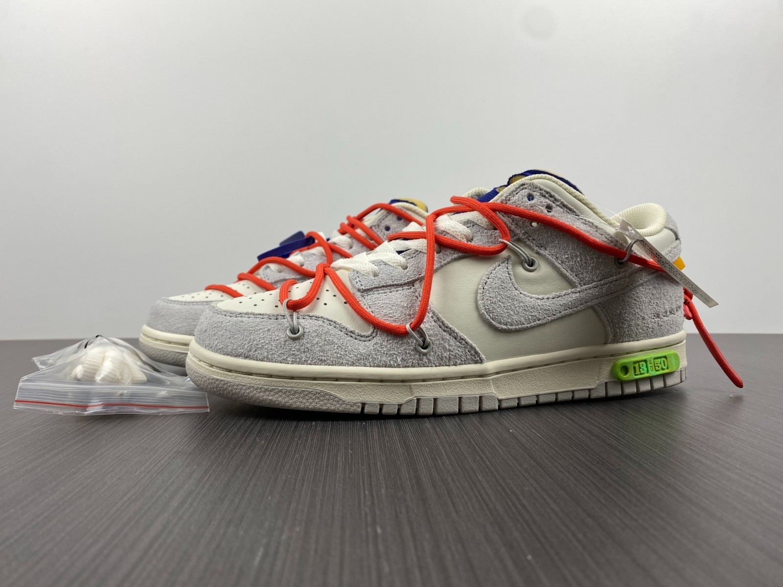 Nike Dunk Low Off-White Lot 13 - DJ0950-110
