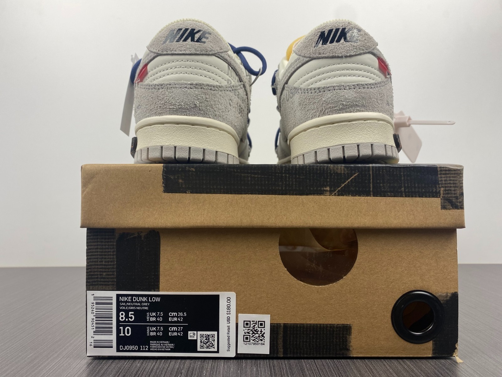 Nike Dunk Low Off-White "Lot 18 of 50" - DJ0950-112