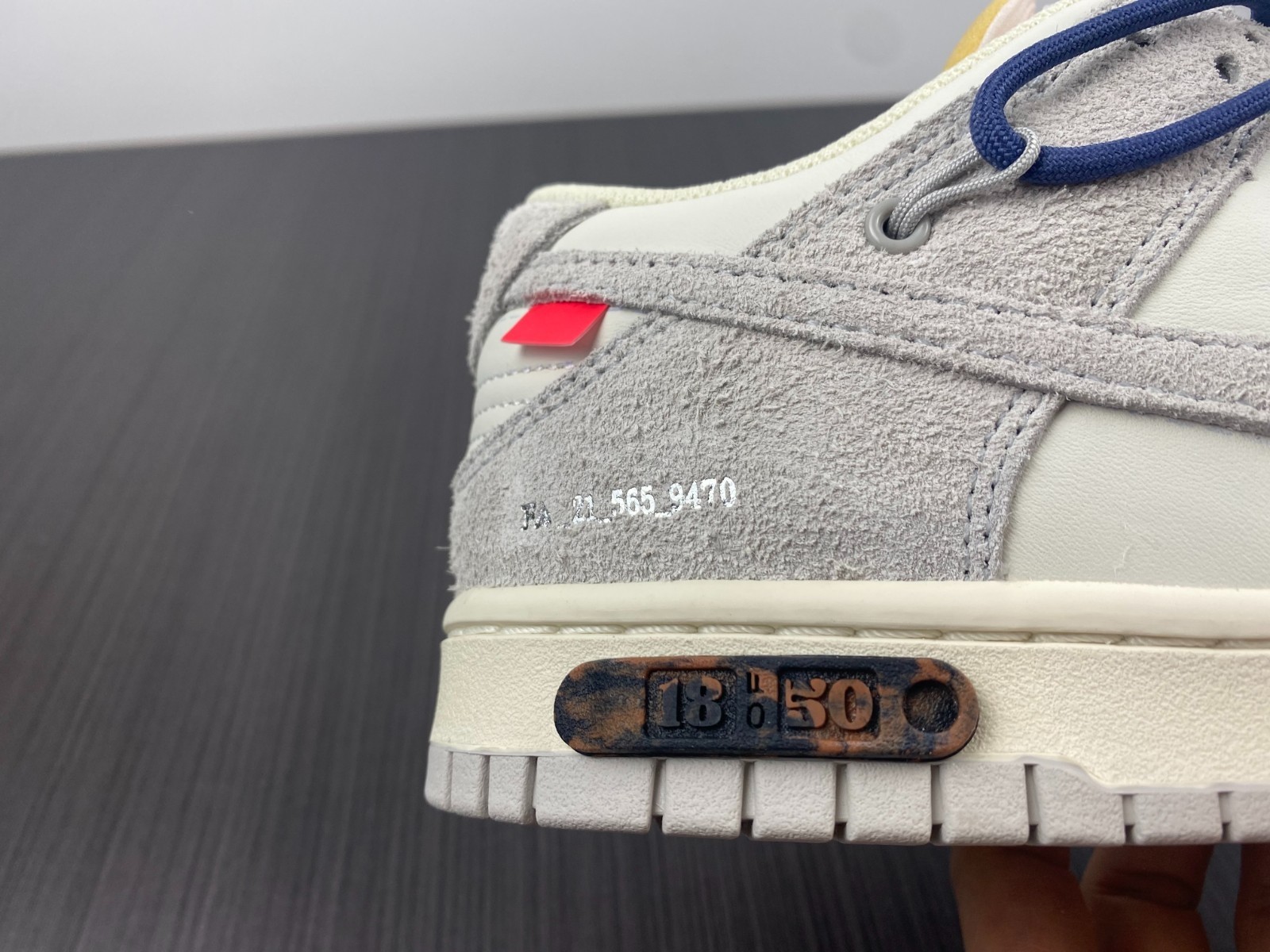 Nike Dunk Low Off-White "Lot 18 of 50" - DJ0950-112