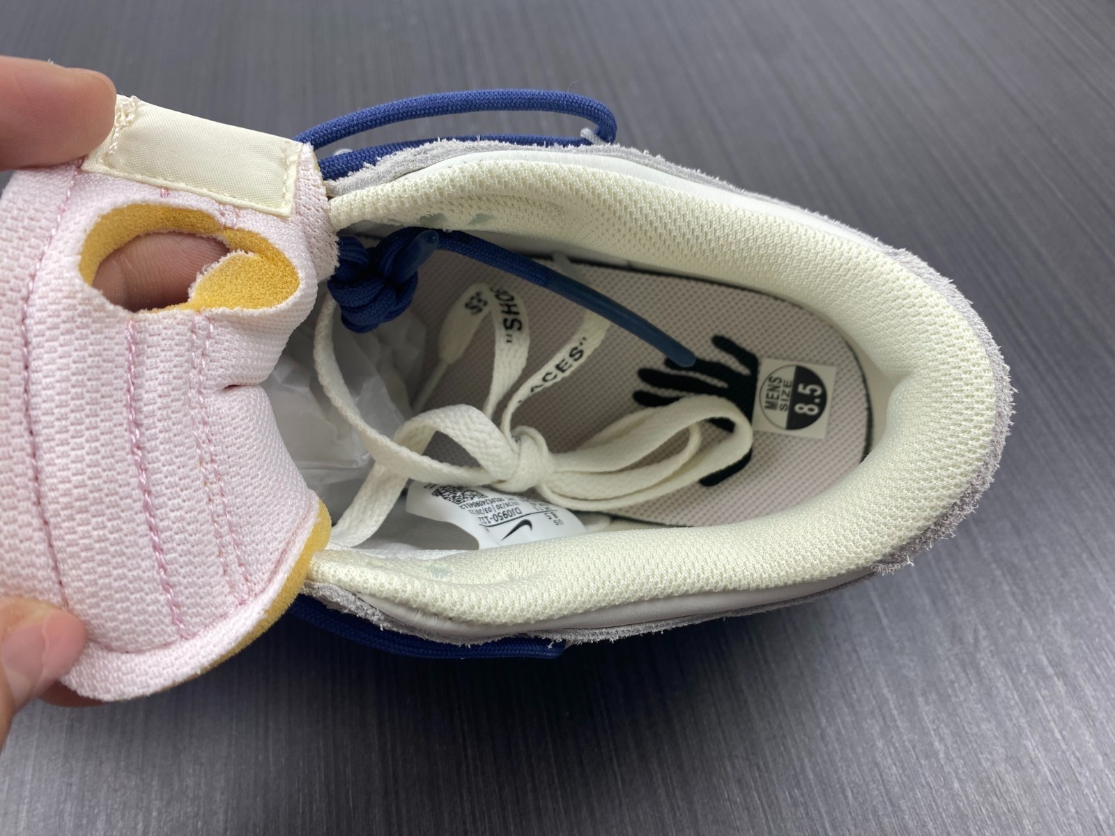 Nike Dunk Low Off-White "Lot 18 of 50" - DJ0950-112