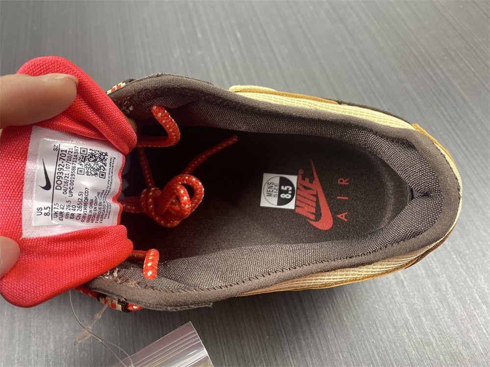 Travis Scott x Nike Air Max 1 Wheat DO9392-701