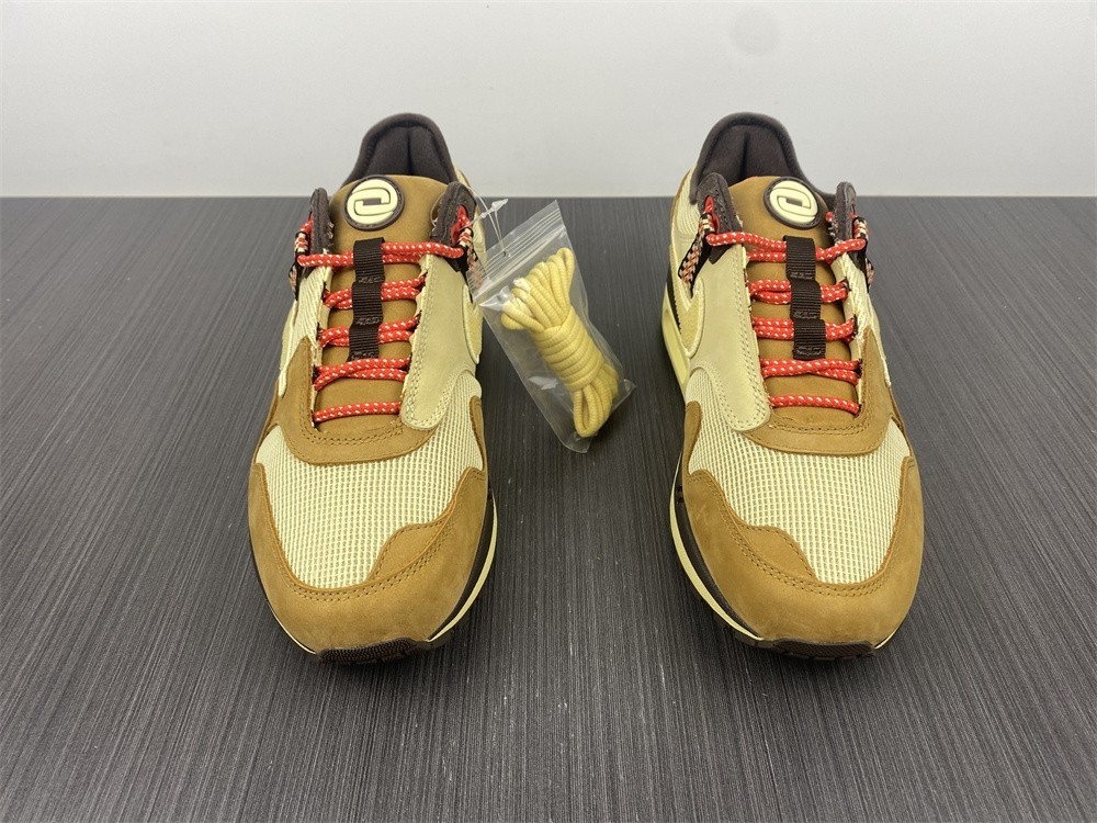Travis Scott x Nike Air Max 1 Wheat DO9392-701