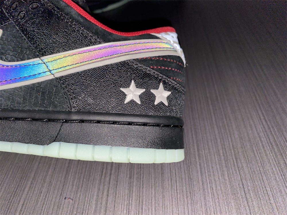 Nike Dunk Low LPL League of Legends - DO2327-011