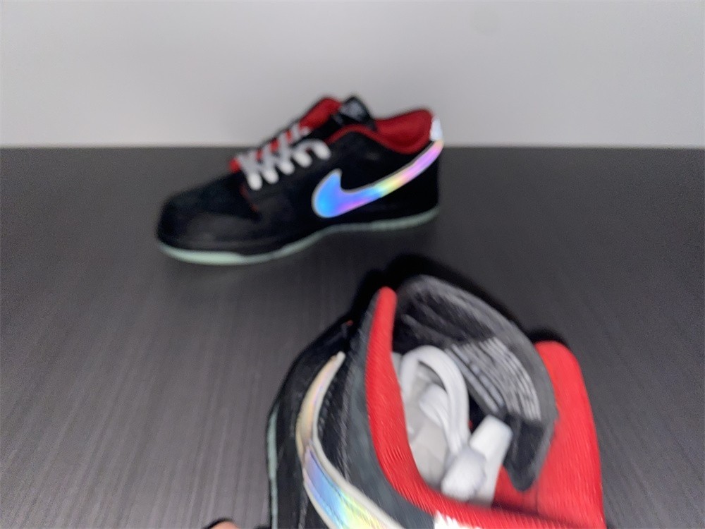 Nike Dunk Low LPL League of Legends - DO2327-011