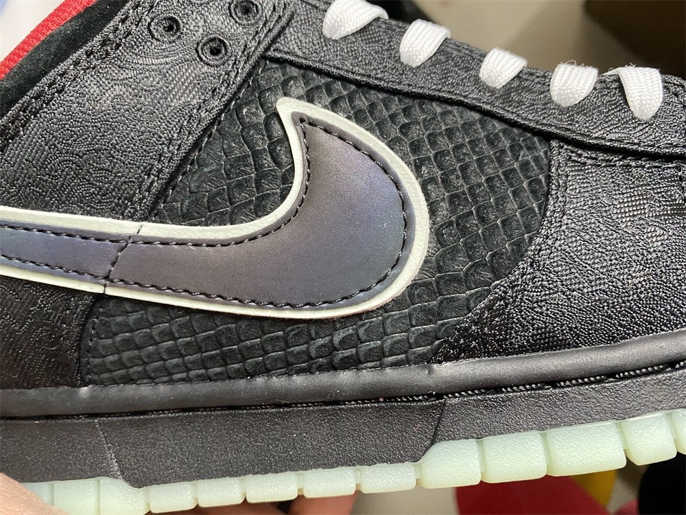 Nike Dunk Low LPL League of Legends - DO2327-011