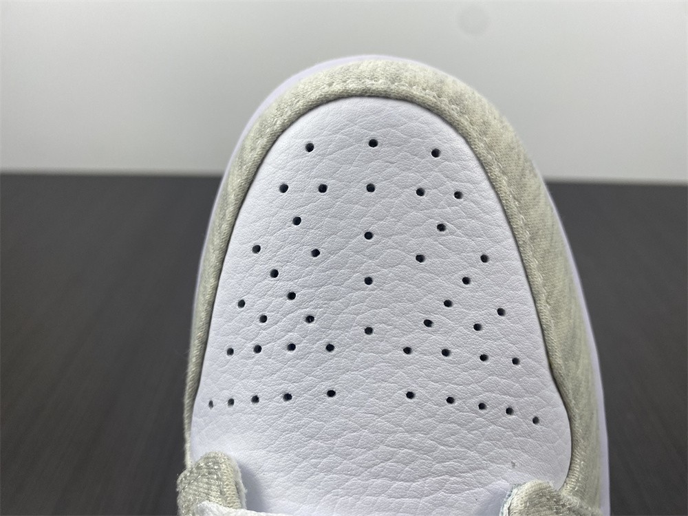 Air Jordan 1 Mid SE Light Iron Ore (W) - DN4045-001