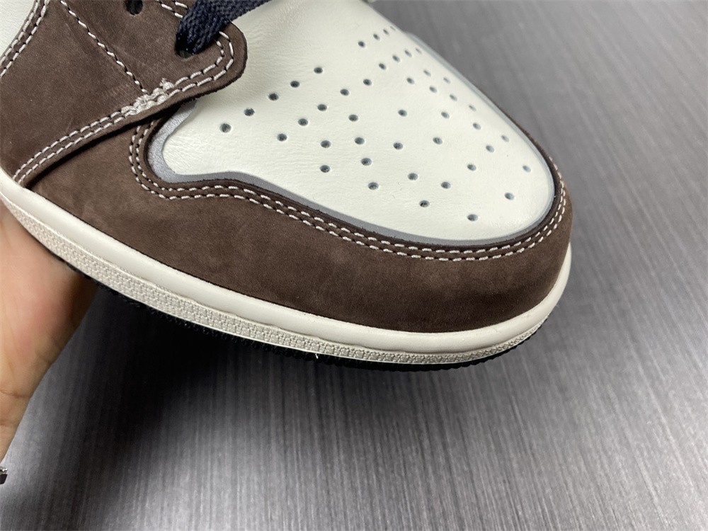 Air Jordan 1 High OG “Hand Crafted” DH3097-001