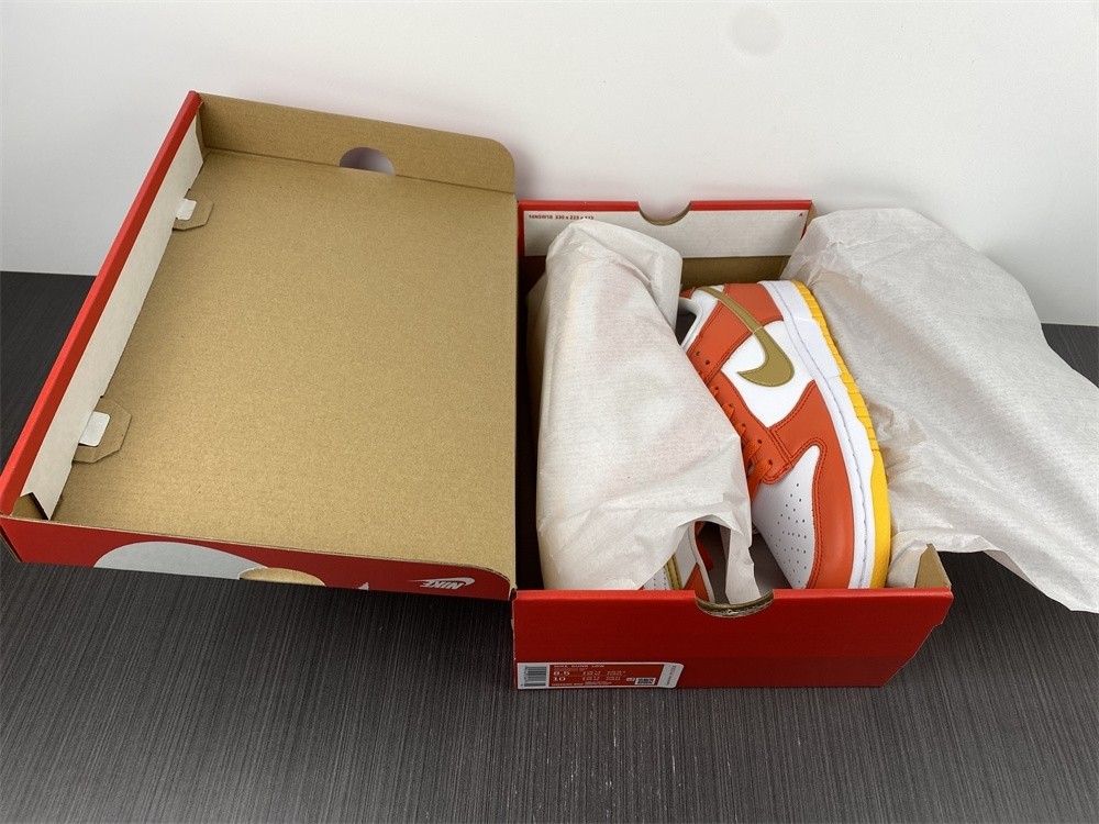 Nike Dunk Low University Gold (W) - DQ4690-800