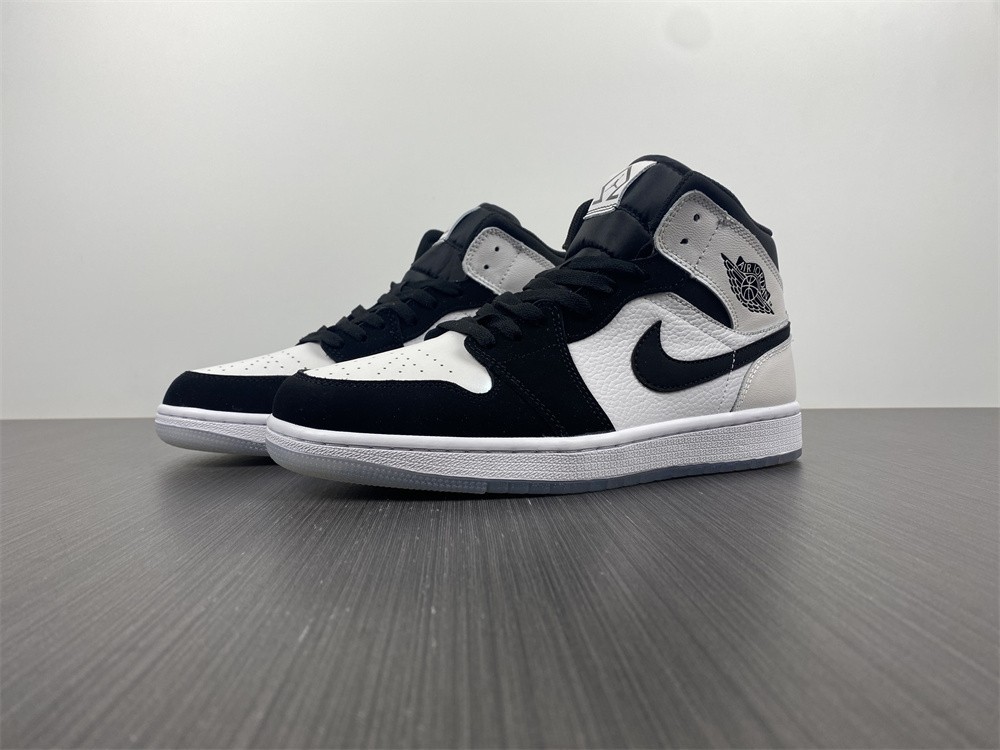 Air Jordan 1 Mid White Black Diamond DH6933-100