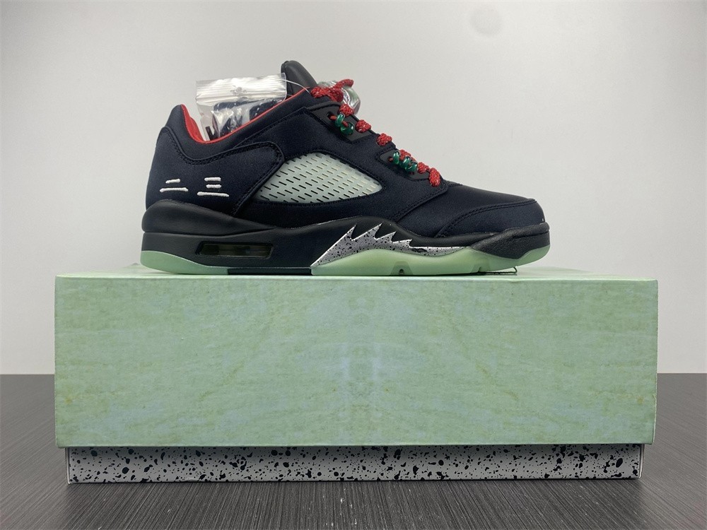Air Jordan Retro 5 “Anthracite” DM4640-036