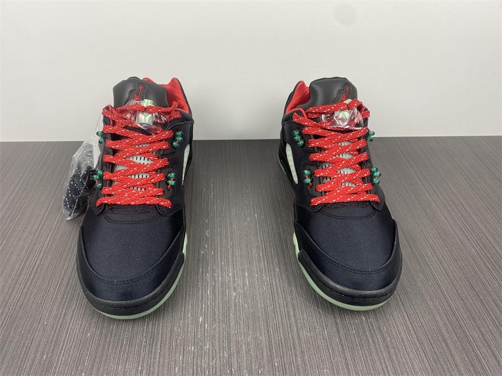 Air Jordan Retro 5 “Anthracite” DM4640-036