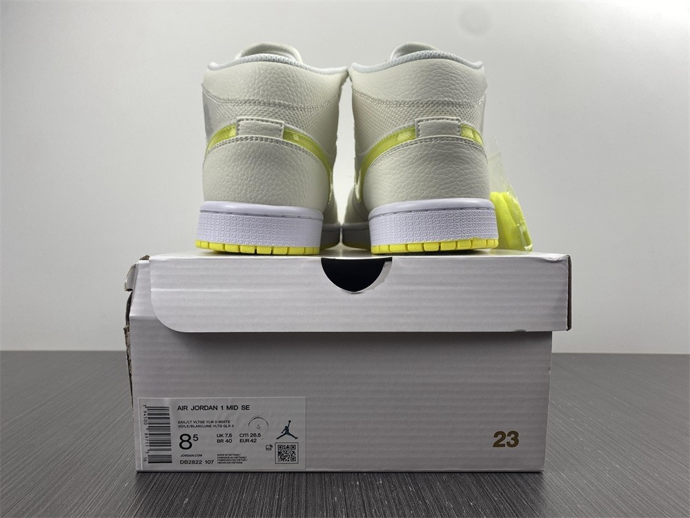 Air Jordan 1 Mid SE Voltage Yellow (W) - DB2822-107