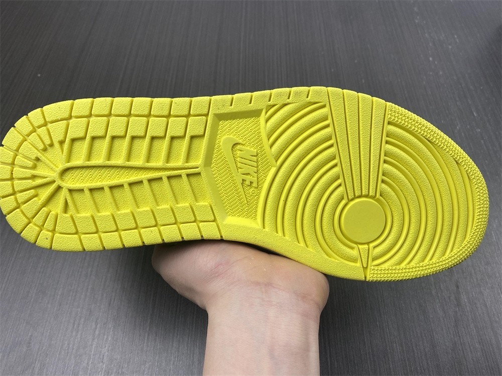 Air Jordan 1 Mid SE Voltage Yellow (W) - DB2822-107