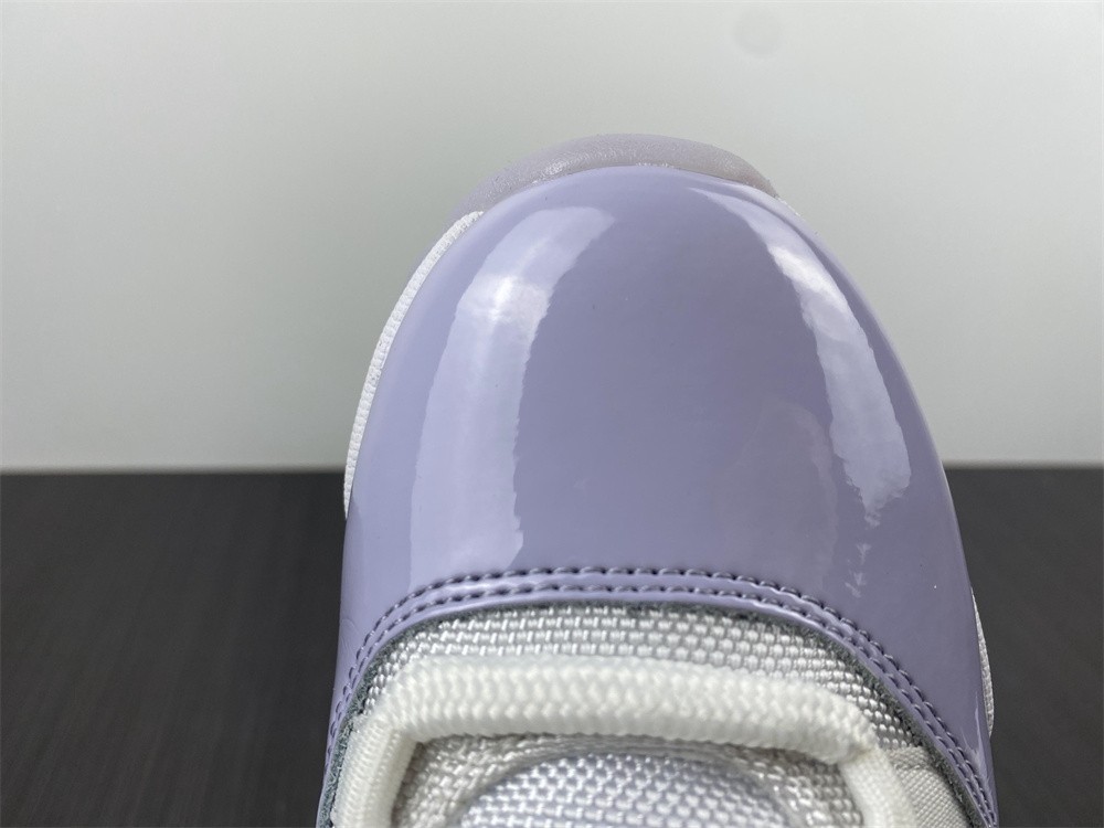 Air Jordan 11 Low WMNS PURE VIOLET AH7860-101