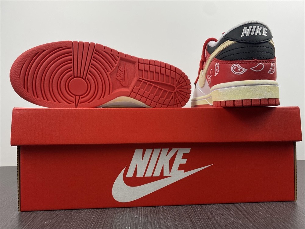 Nike Dunk Low Championship Red DD1391-600