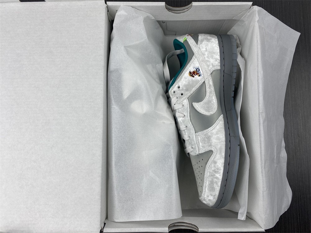 Nike Dunk Low Ice (W) - DO2326-001