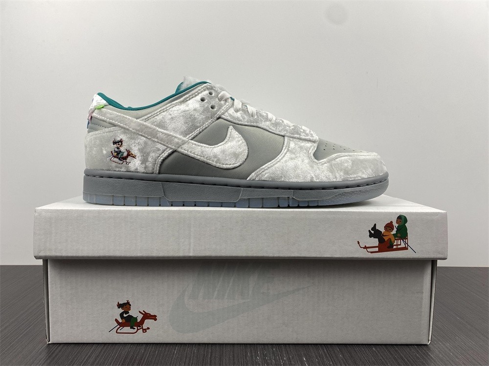 Nike Dunk Low Ice (W) - DO2326-001