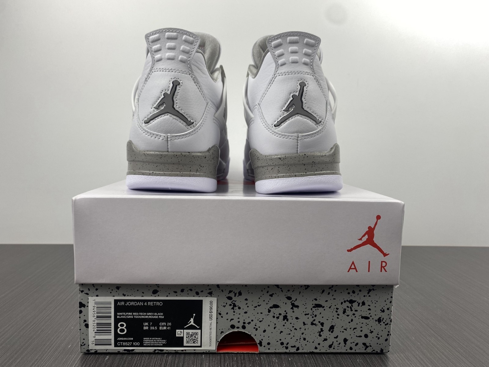 Air Jordan 4 Retro