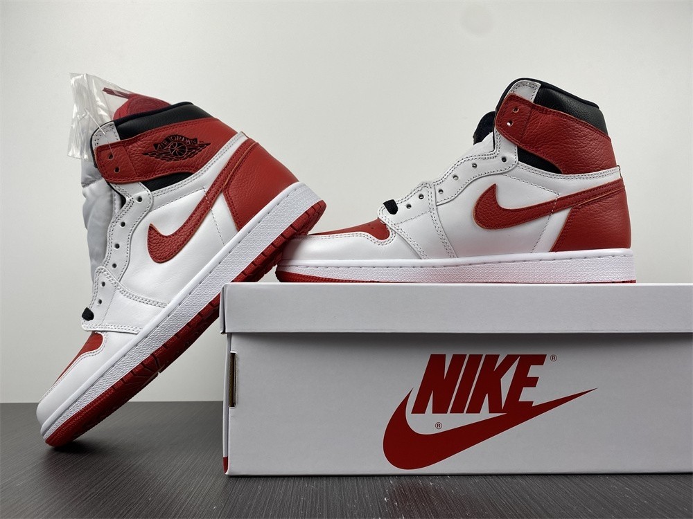 Air Jordan 1 High OG Heritage 555088-161