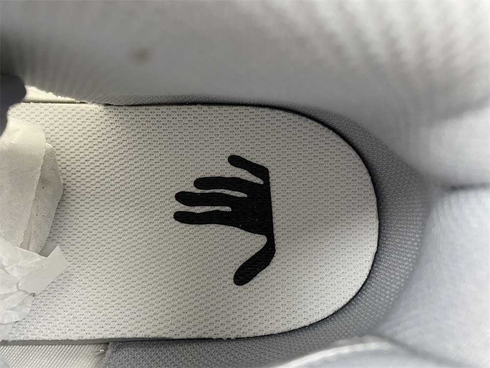 Off-White Nike Air Force 1 Mid White DO6290-100