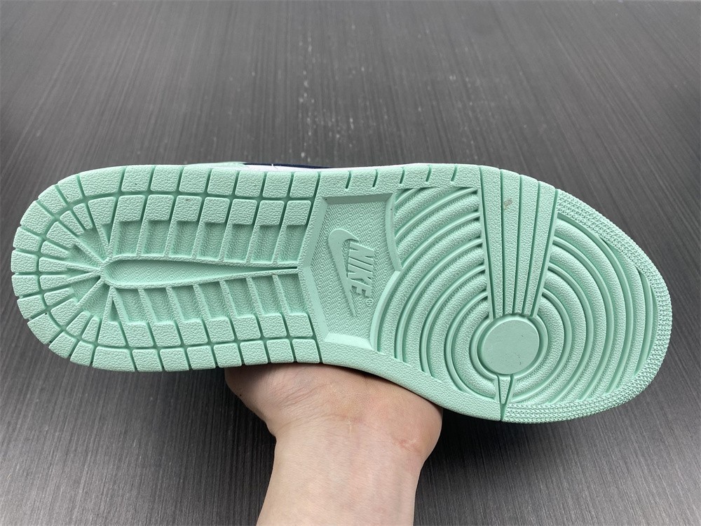 Air Jordan 1 Mid Blue Mint - 554724-413