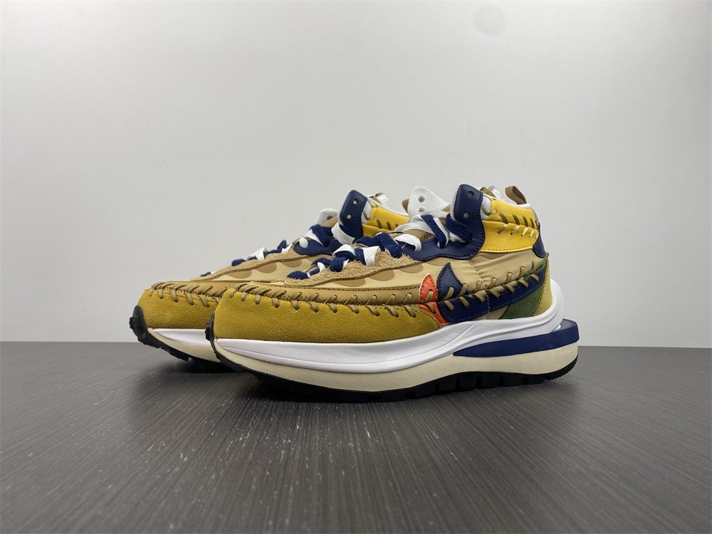 Nike Sacai x Jean Paul Gaultier x Nike VaporWaffle DH9186-200